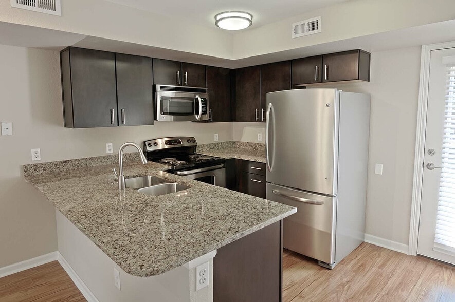 Classic Design - Boulder Creek