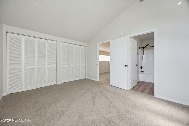 Building Photo - 1604 Challenger Ct W