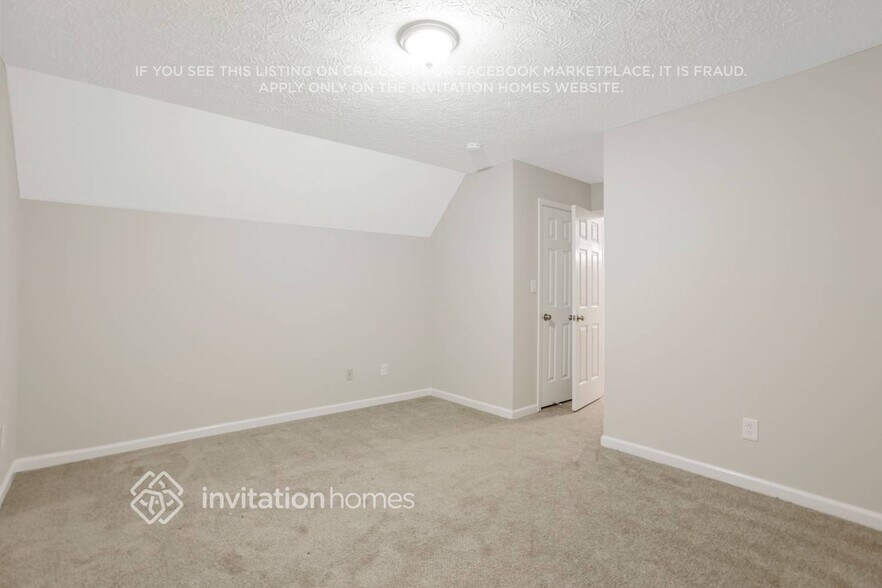 Building Photo - 75 Oak Landing Ct