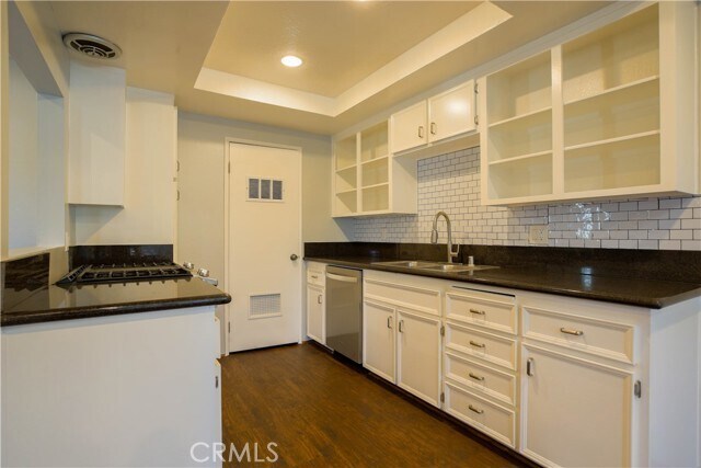 Building Photo - 7750 Bolsa Ave