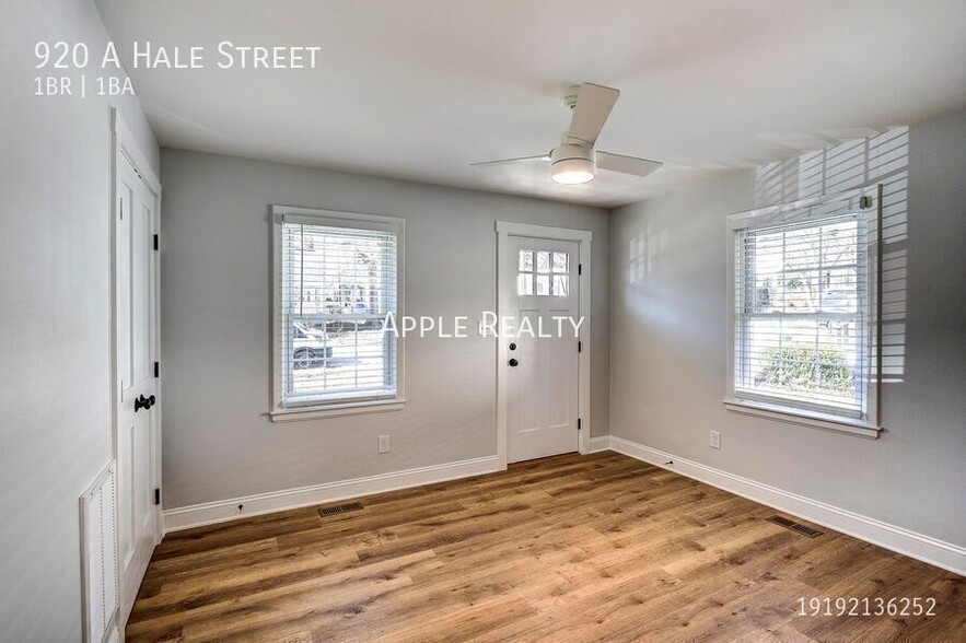 Building Photo - 920 Hale St