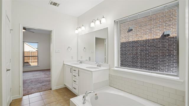 Building Photo - 9904 Copperhead Ln