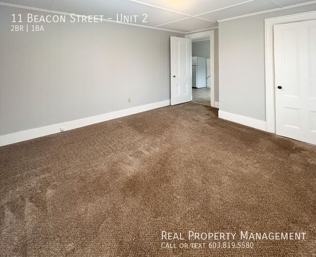 Building Photo - 1st Floor, 2 BR/1BA Apartment Available in...