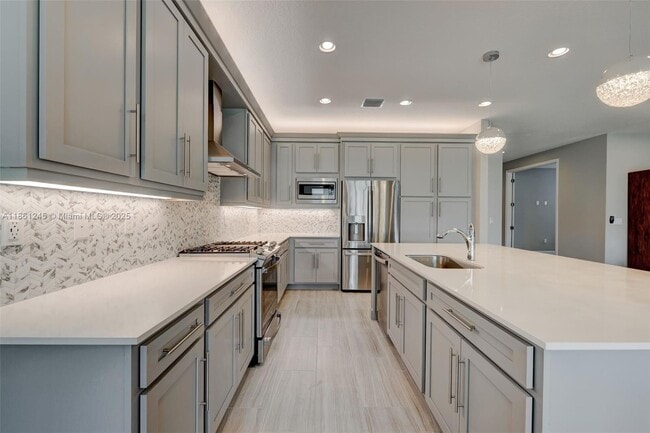Building Photo - 11665 SW Marine Wy