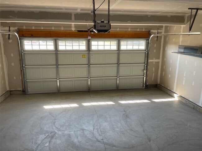 Building Photo - 28553 Shallow Water Rd