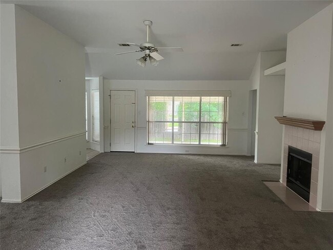 Building Photo - 209 Bryce Canyon Dr