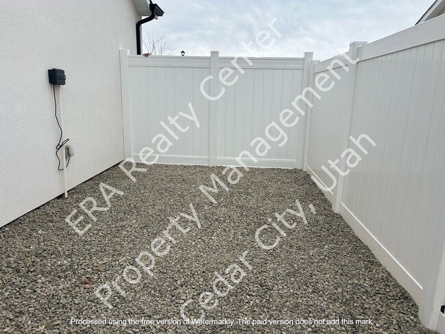 Building Photo - Move-In Discount!!! Newer Construction 3 bedroom- 2 bath Single Family Home