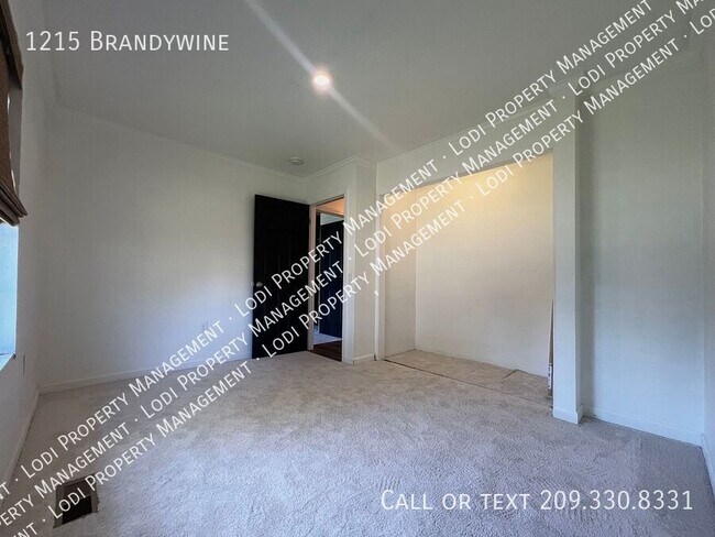 Building Photo - 1215 Brandywine-