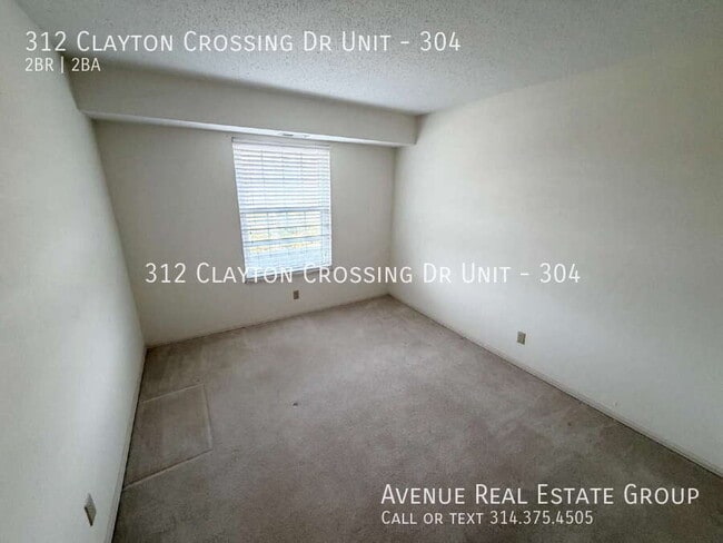 Building Photo - 312 Clayton Xing Dr