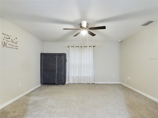 Building Photo - 10102 SW 188th Cir