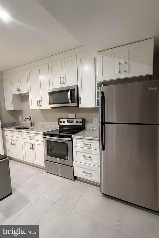 Building Photo - 25287 Justice Dr