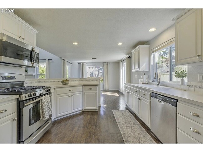 Building Photo - 4729 SE Montego Dr