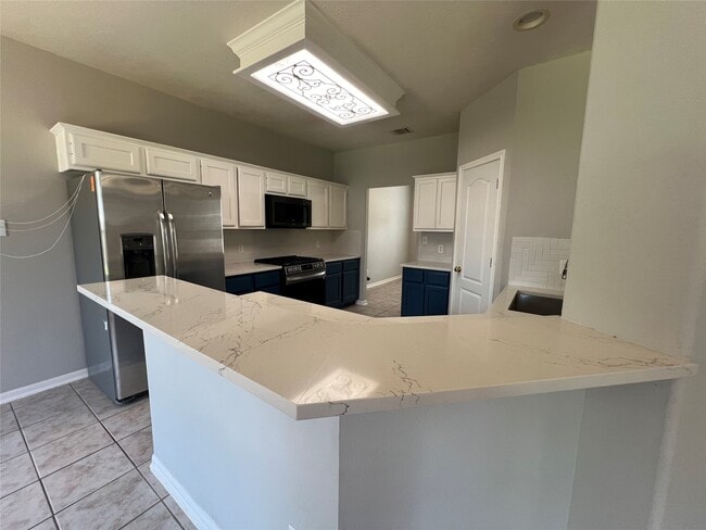 Building Photo - 11718 Short Trail Ln