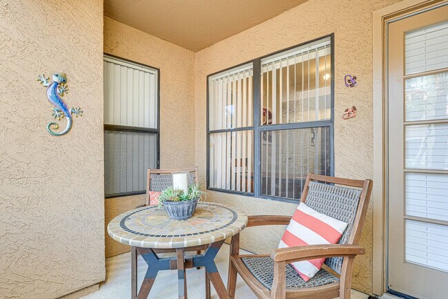 Building Photo - 8787 E Mountain View Rd