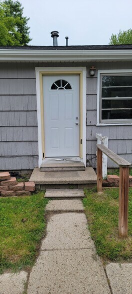 Primary Photo - 2112 Ferrol St