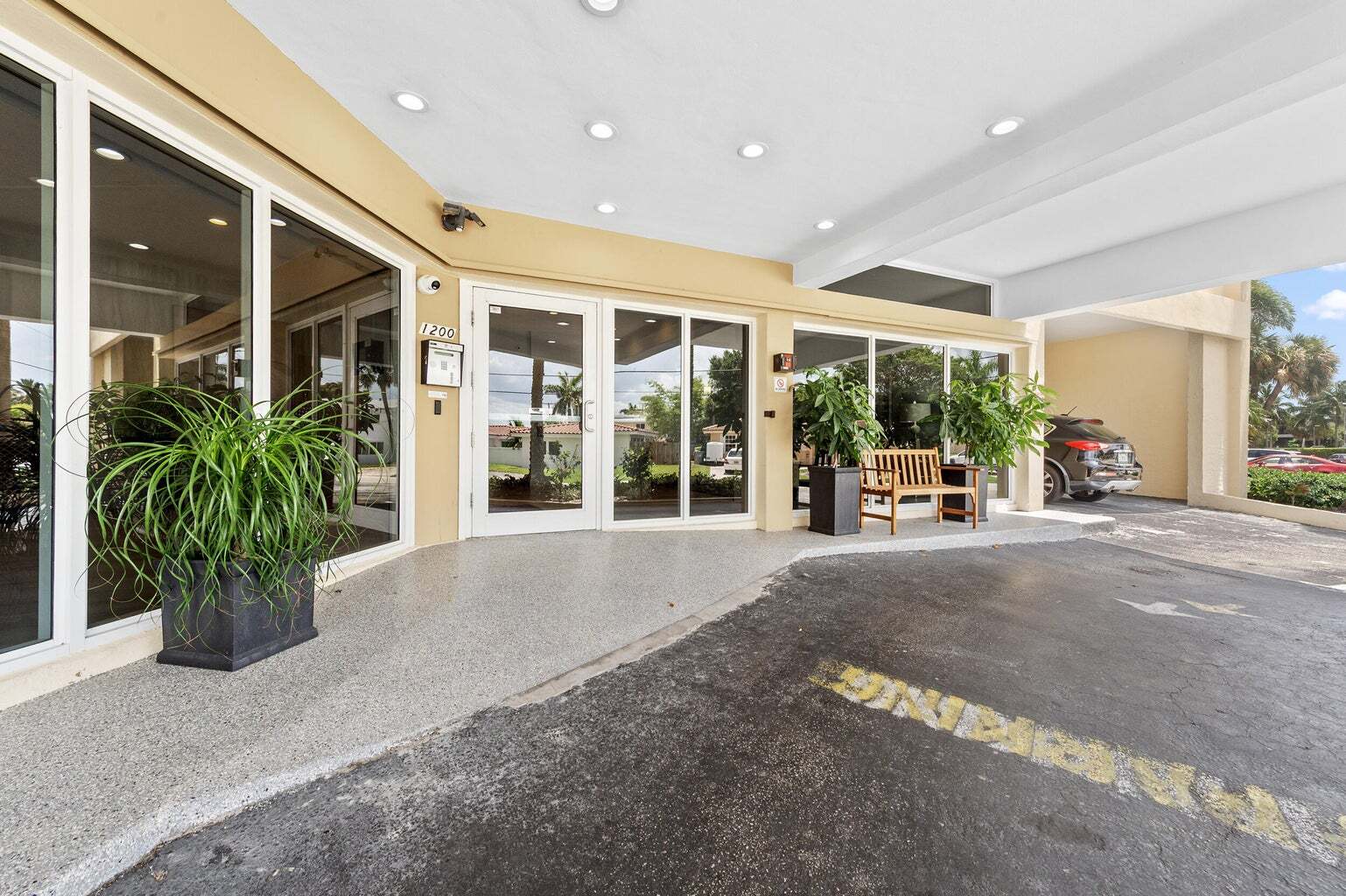 Building Photo - 1200 Hibiscus Ave