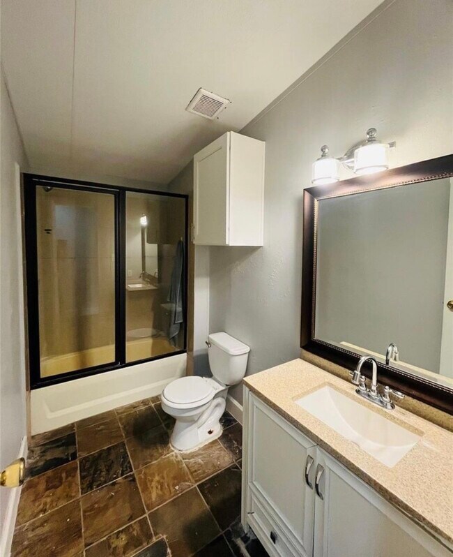 Building Photo - 33323 Falcon Spring St