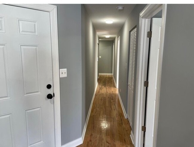 Primary Photo - 1411 E 67th Pl