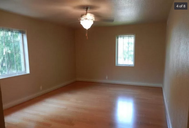 Building Photo - $1,350 | 2 Bedroom, 1 Bathroom Condo | No ...