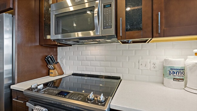 Building Photo - 1544 Spring Gate Dr.