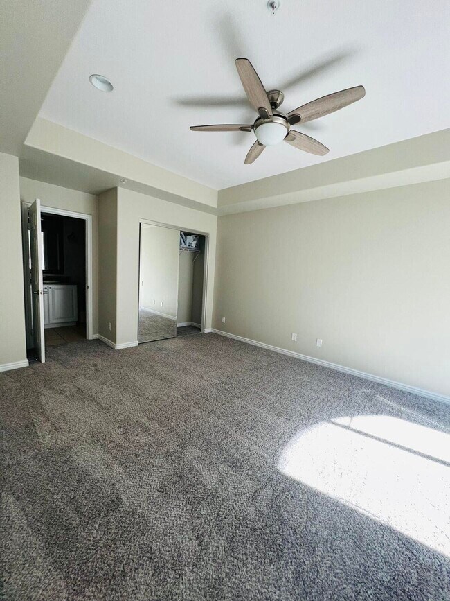 Building Photo - 45245 Seeley Dr