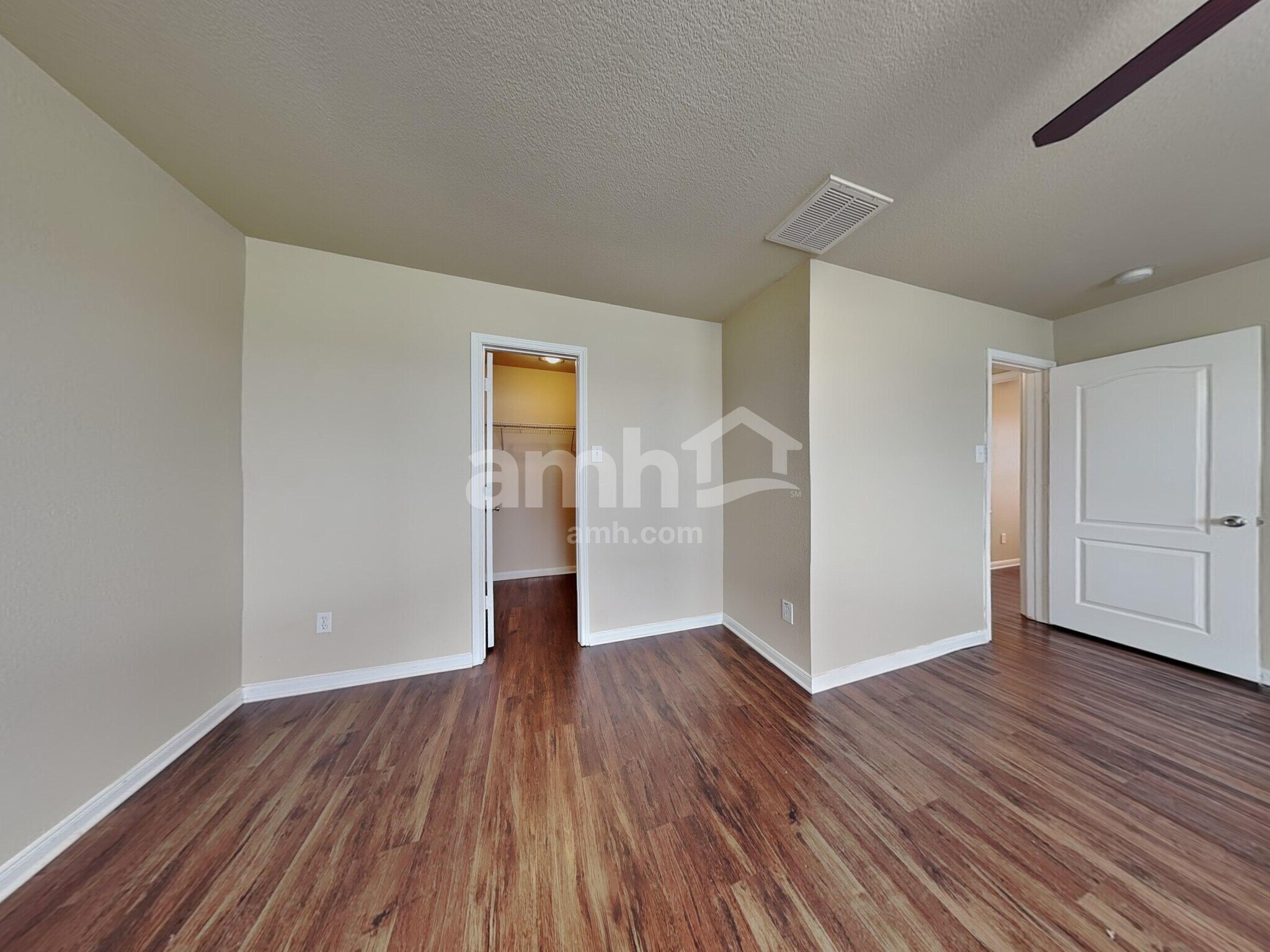 Building Photo - 3743 Jewel Point Dr