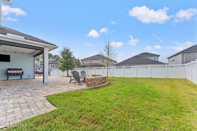 Building Photo - 611 Watervale Dr