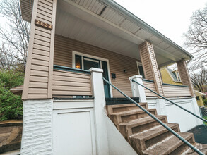 Building Photo - 2822 Glenway Ave