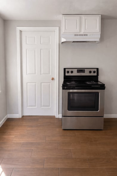 Building Photo - 1901 40th St