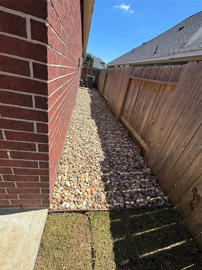 Building Photo - 31114 Gulf Cypress Ln
