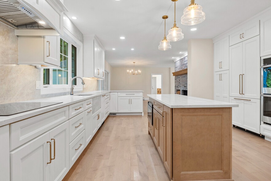 Kitchen - 1 Olde Village Rd