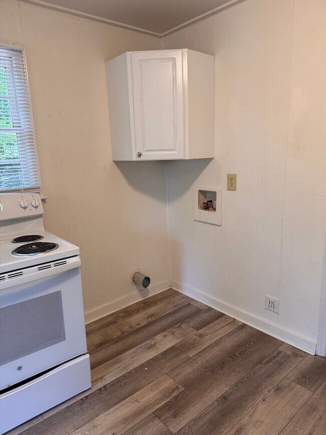 Building Photo - 2 BED, 1 BATH HOME LOCATED IN RAMSEUR
