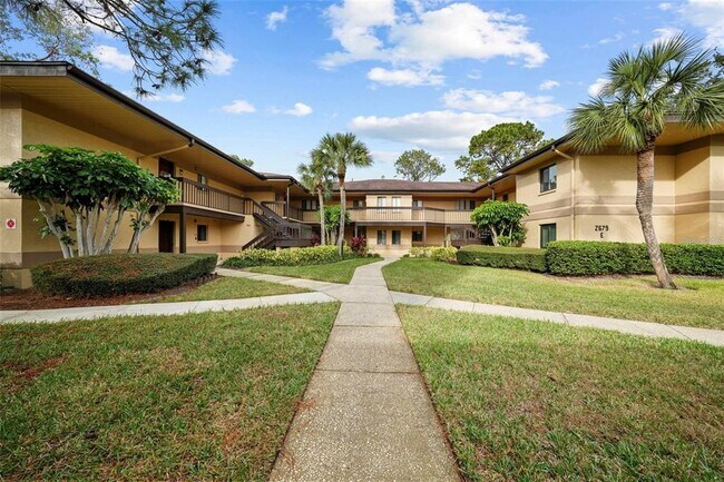Primary Photo - 2679 Sabal Springs Cir