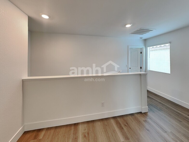 Building Photo - 9162 Aaron Pointe Ct