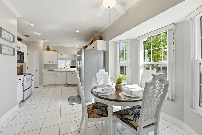 Building Photo - 1605 Slate Ct