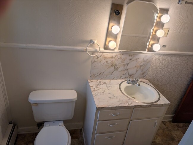 Building Photo - 327 Lower Stella Ireland Rd