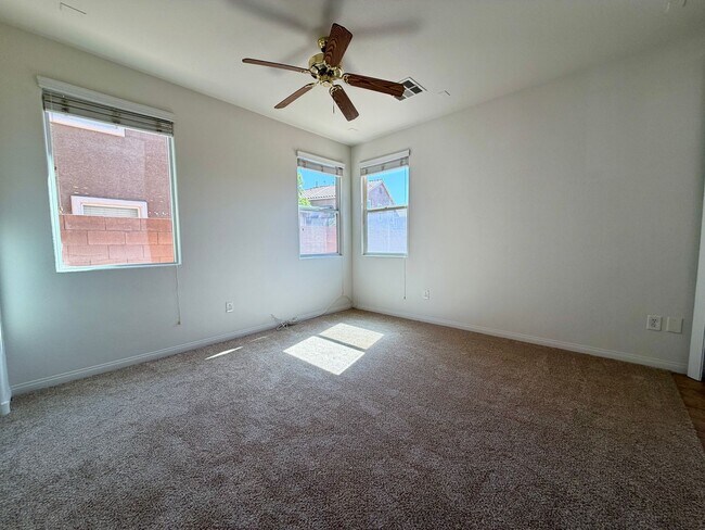 Building Photo - 4213 Great Egret Ln