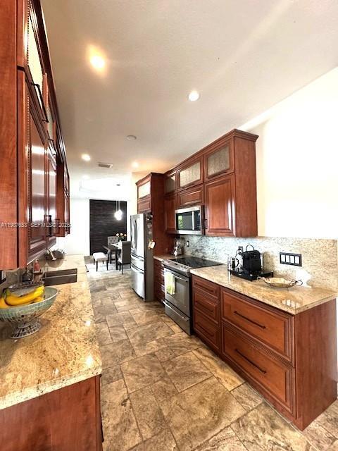 Building Photo - 1350 NW 166th Ave