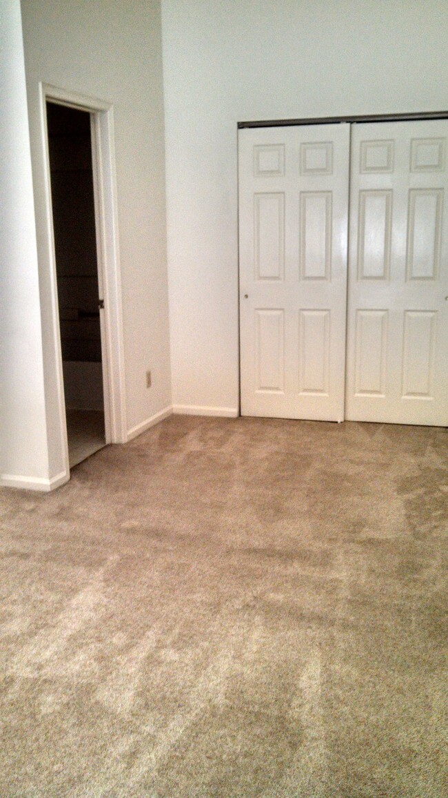 Building Photo - The Uptown Lofts 215