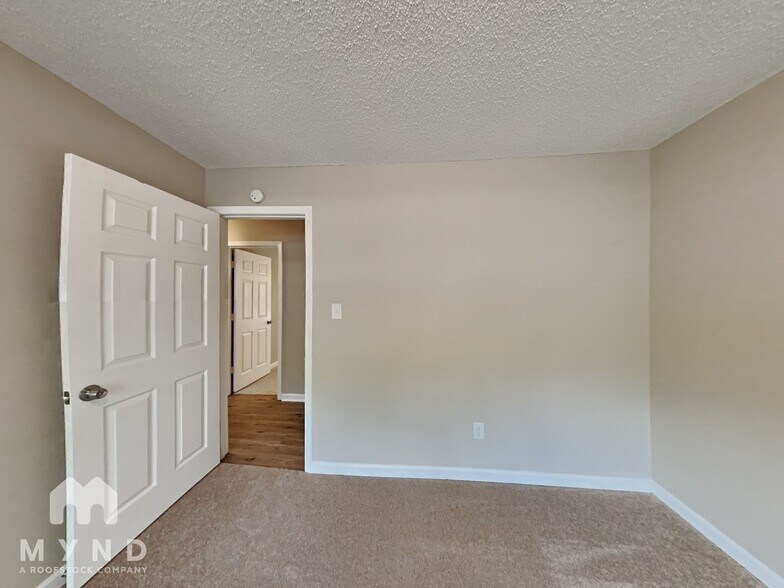 Building Photo - 7768 Melanie Dr