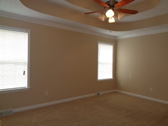 Building Photo - 308 Schoolhouse Ct