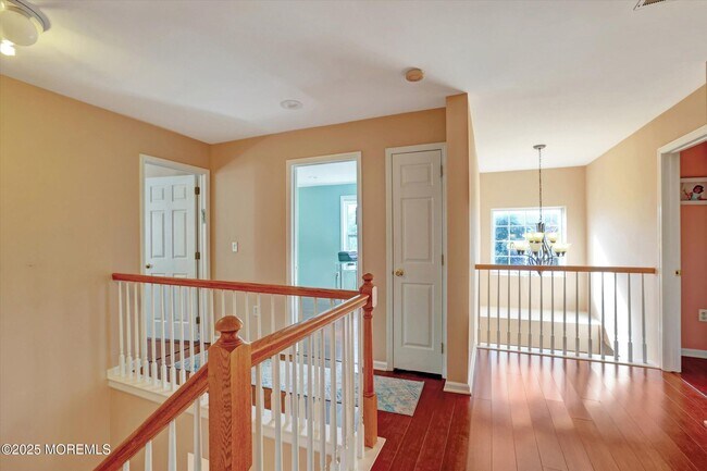 Building Photo - 150 Nathan Dr