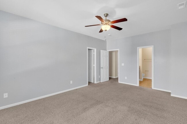 Building Photo - Carolina Forest Townhome- Available Now!