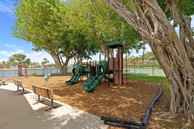 Building Photo - 10766 Crescendo Cir