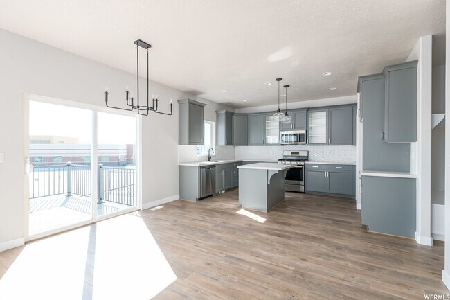 Building Photo - 12339 S Bigbend Vista Dr