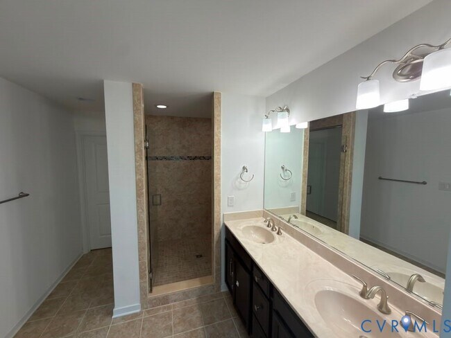 Building Photo - 11403 Hayloft Ln