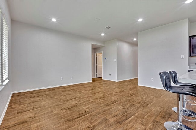 Building Photo - 21018 Belmont Village Wy