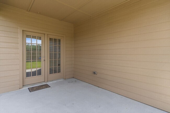 Building Photo - 10642 Lost aples Dr