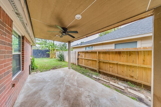 Building Photo - 6515 Autumn Thistle Dr