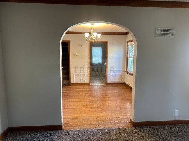 Building Photo - 6328 College Ave